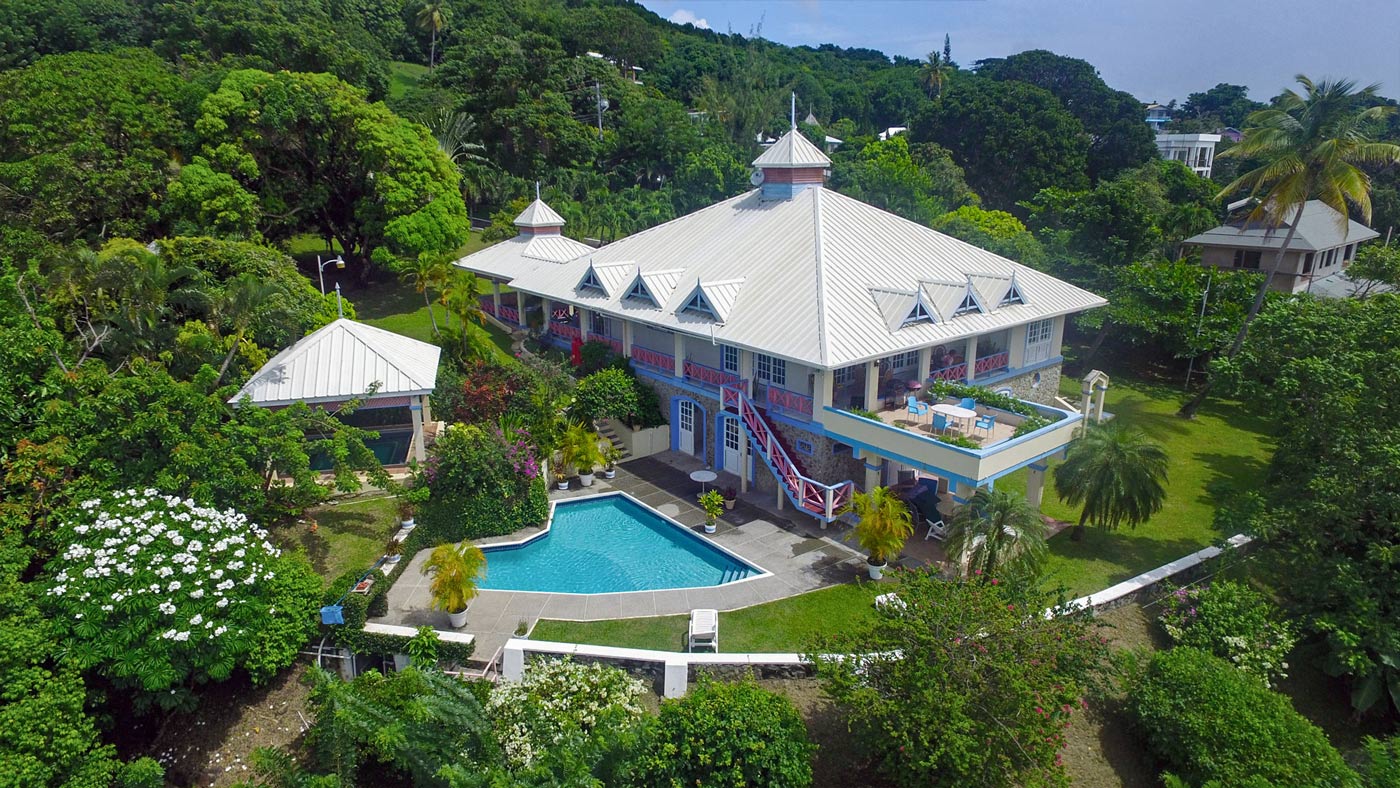 Villa SeaBreeze, Tobago - comfortable holiday accommodation